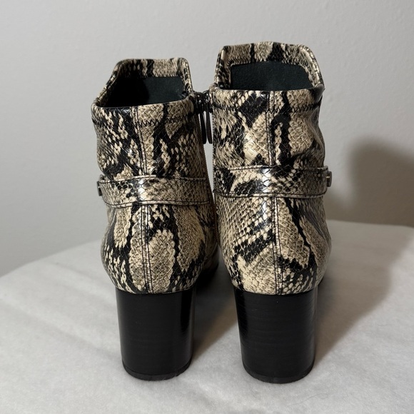 Franco Sarto Rocky Snake Skin Bootie Women’s Size 7.5 - Picture 2 of 8